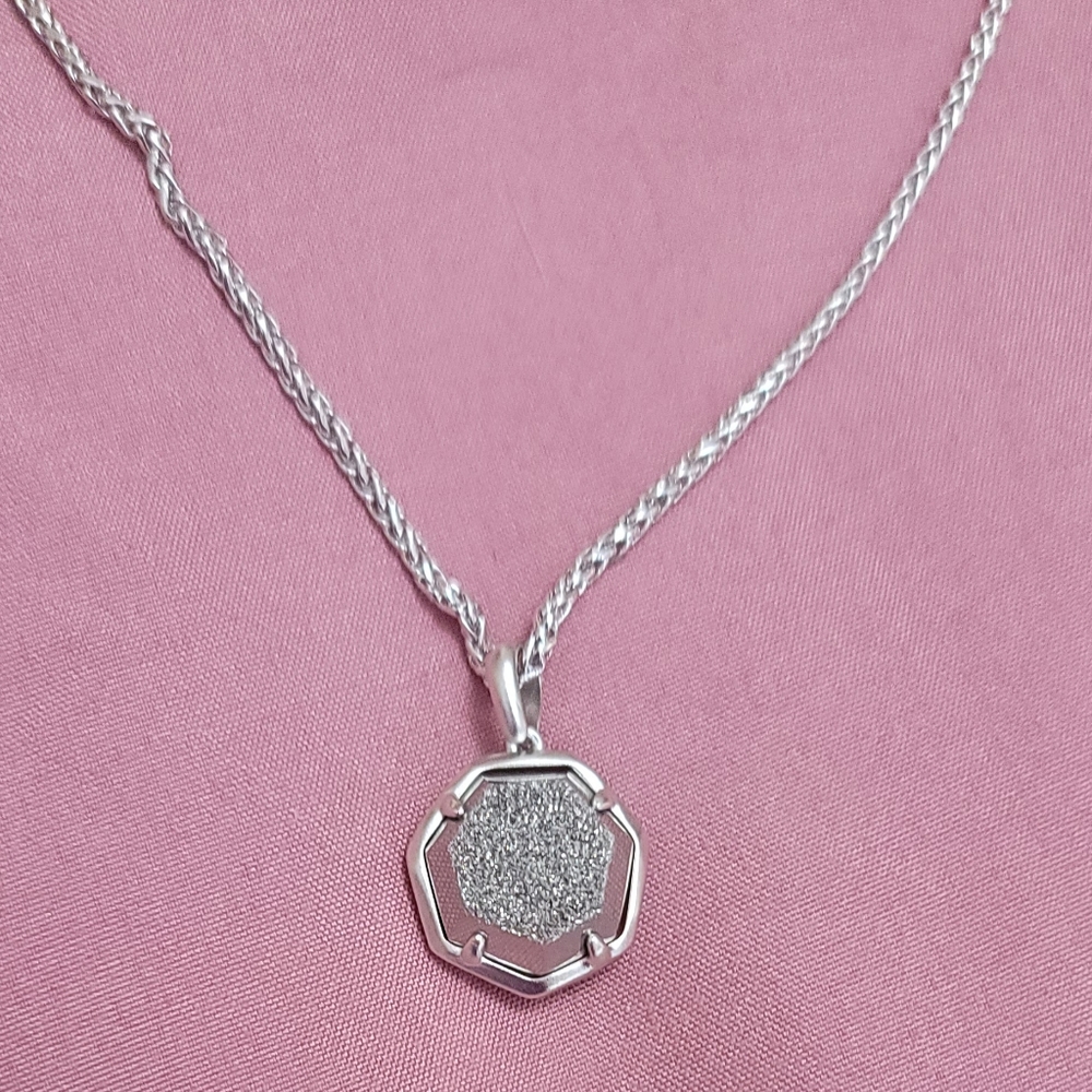 Kendra Scott- Platinum Drusy Necklace New! - Picture 4 of 12